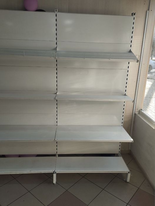 Торгові стелажі. Полички для магазину