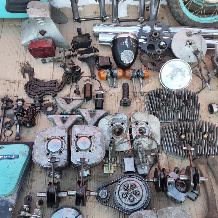 Запчастини мотоцикла Іж