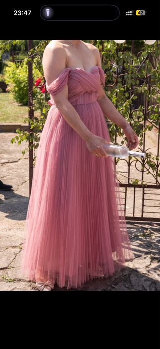 Sukienka wieczorowa weselna druhna Asos