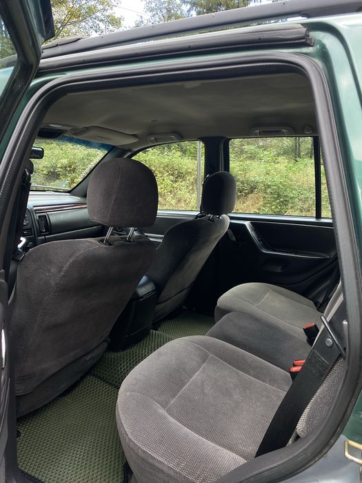 Продам Jeep grand cherokee