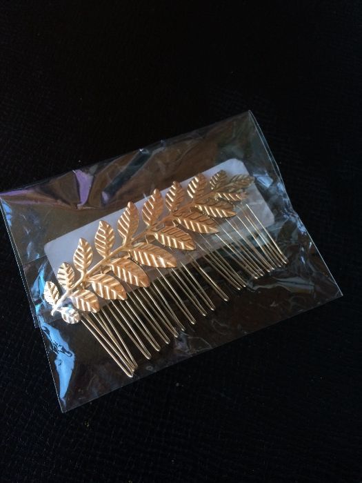 Заколка, гребень веточка