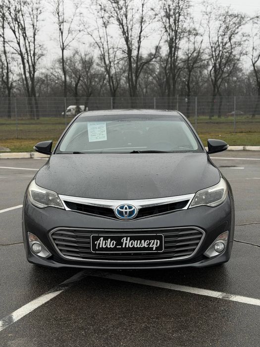 Продам Toyota Avalon