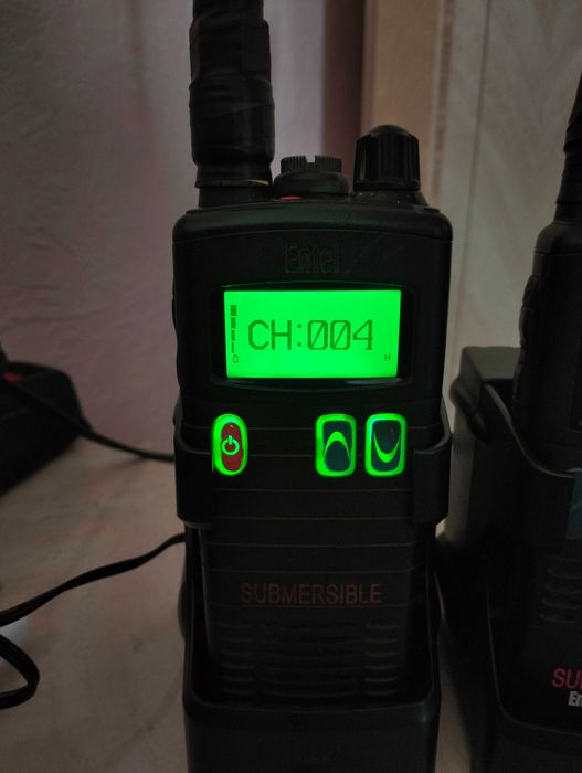 Две рации Entel HT