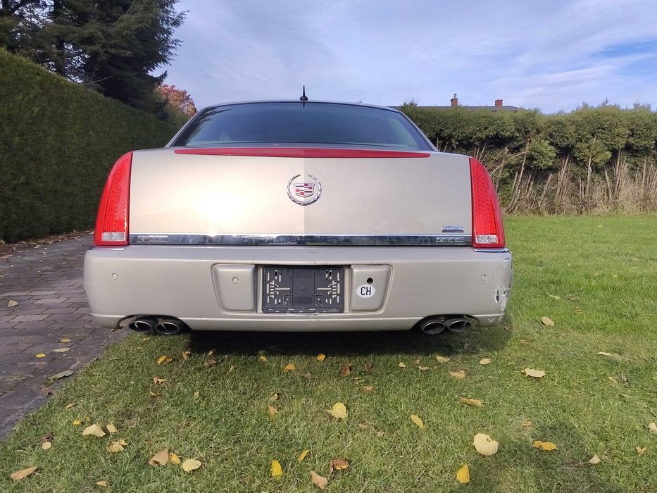 Cadillac DTS V8 4.6