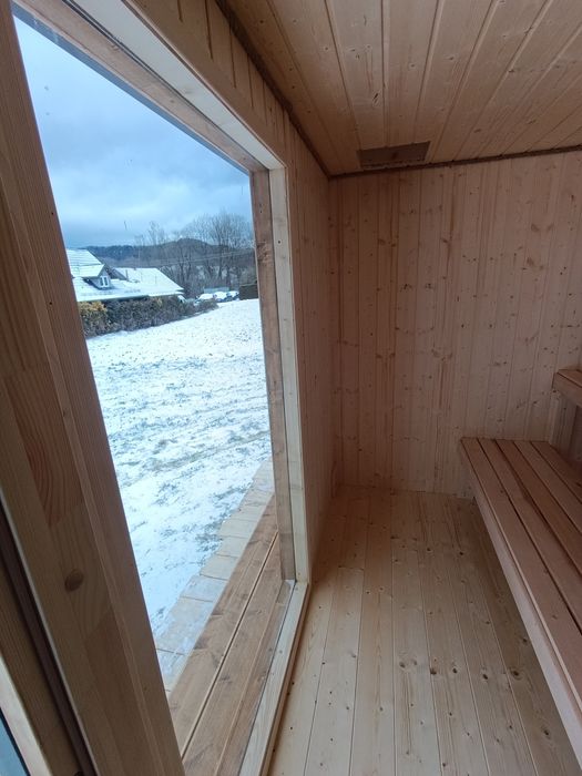 Sauna ogrodowa izolowana z tarasem