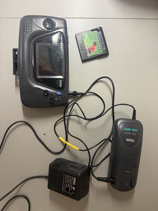 Sega Game Gear (Model 2110-50) + Oryginalny Battery Pack + Oryginalny Zasilacz SEGA + Gra | UNIKAT RETRO