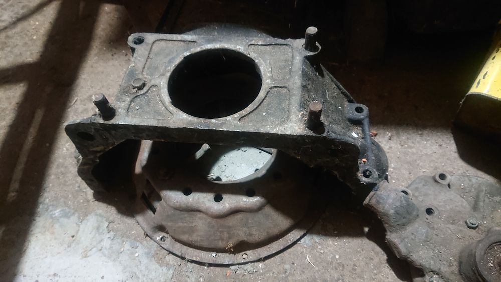 Кожух сцеплення Газ 66