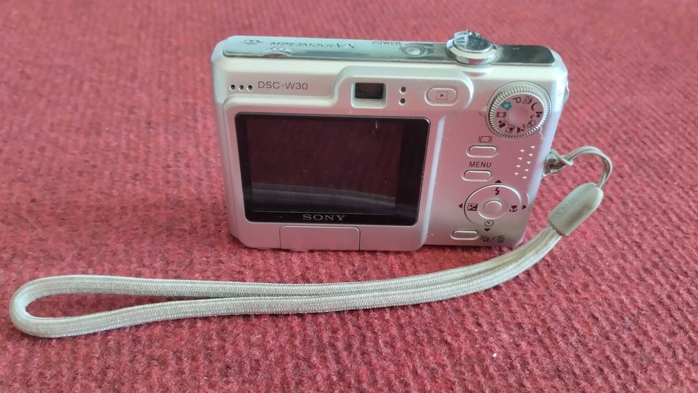 Sony Cybershot w30 Câmera fotográfica