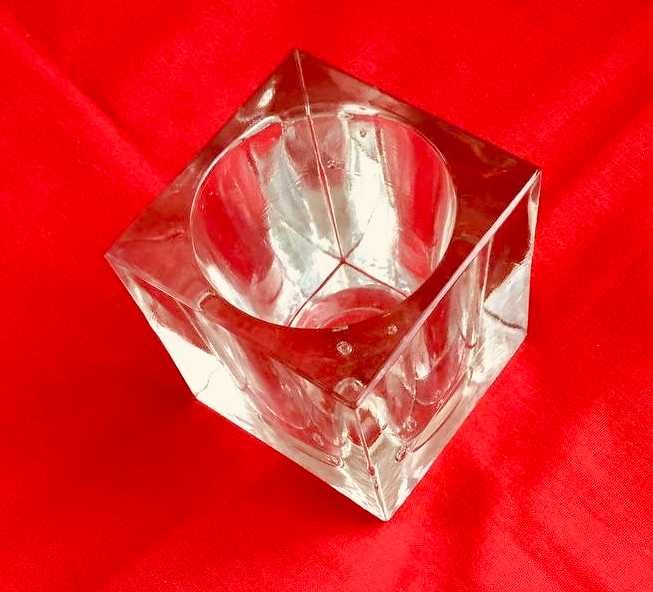 Підсвічник ("Бережанське скло")