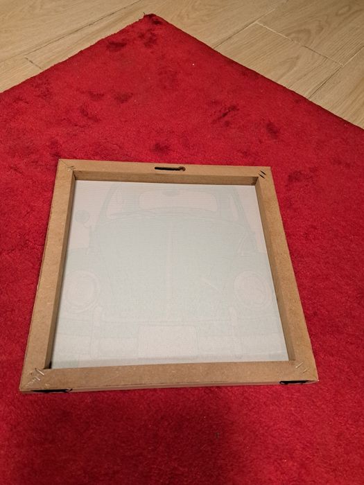 Dwa obrazki z Volkswagenem Garbusem