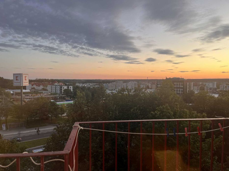 Pokój z balkonem - Dworcowa 83