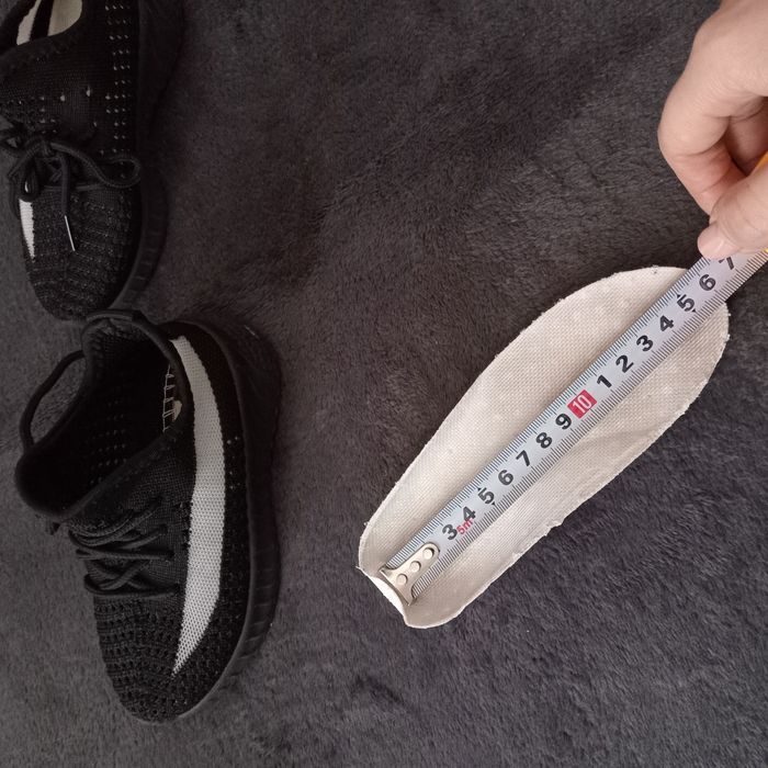 Дитячі легенькі кросівки