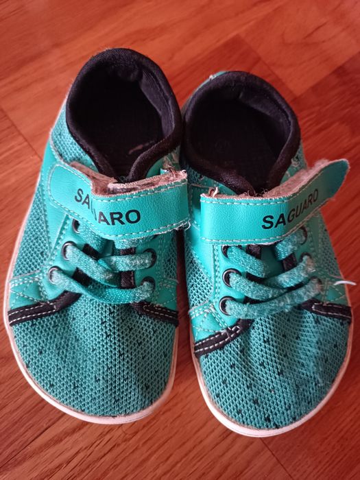 Sapatos barefoot tamanho 27