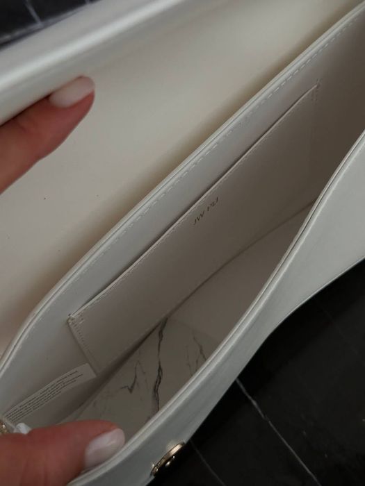 Сумка JW PEI Joy Shoulder Bag / сумочка джіві пей біла молочна