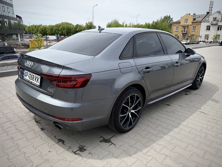 Audi A4 2017 VIN WAUDNAF47JA065150 фото оголошення 3 з 24