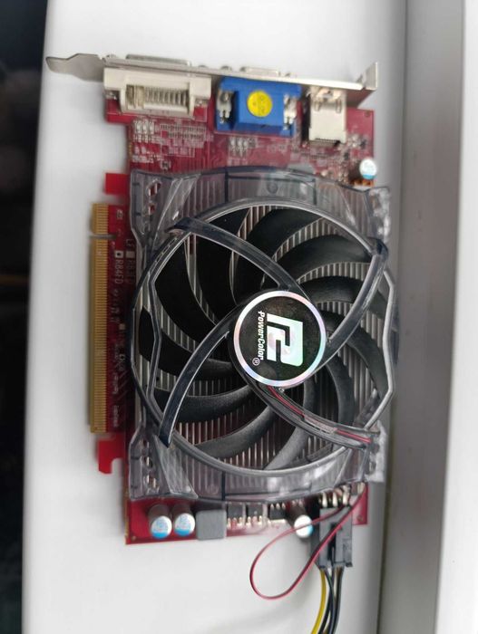 Відеокарта Radeon 5750 на 1 Gb