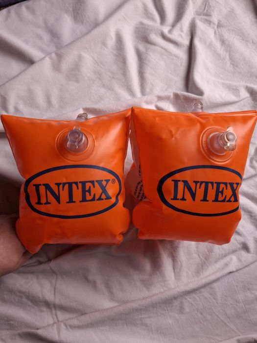 Rękawki na basen Intex