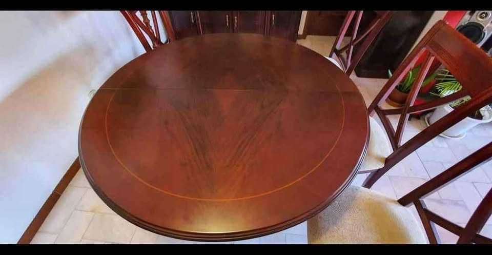Conjunto sala de jantar mesa e 4 cadeiras