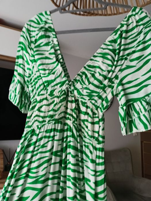 Sukienka maxi# paski zebra # dekolt kopertowy