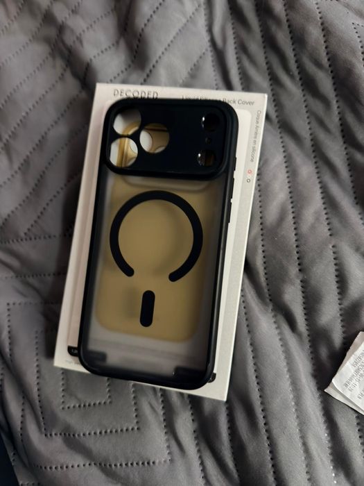Etui spigen ultra hibrid do iPhone 17 pro