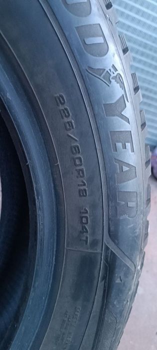 Резина авто  GoodYear UltraGrip Arctic 2 SUV 225/60 R18 104T 2023рік