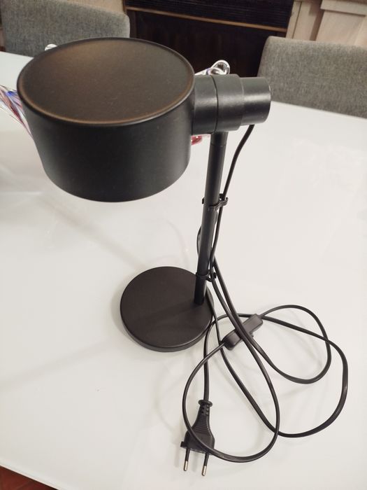 Candeeiro de secretária IKEA