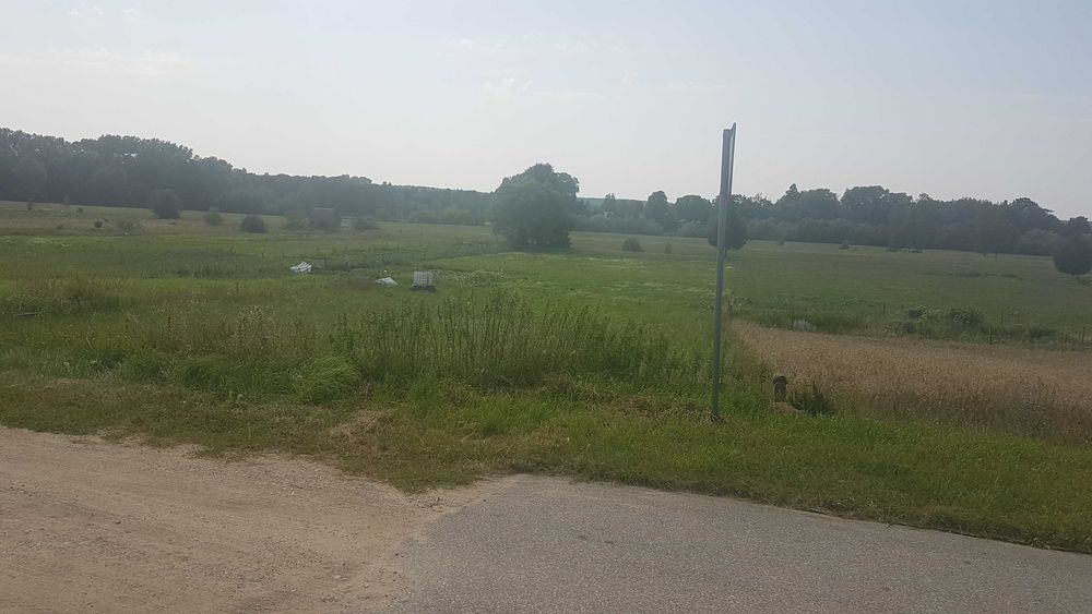 Sprzedam działkę rolną 4.800 m² z warunkami zabudowy w Mielniku w woj.podlaskim - Więcej