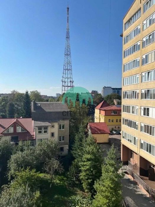 Здається 1-кім квартира в центрі біля Стометрівки (51)