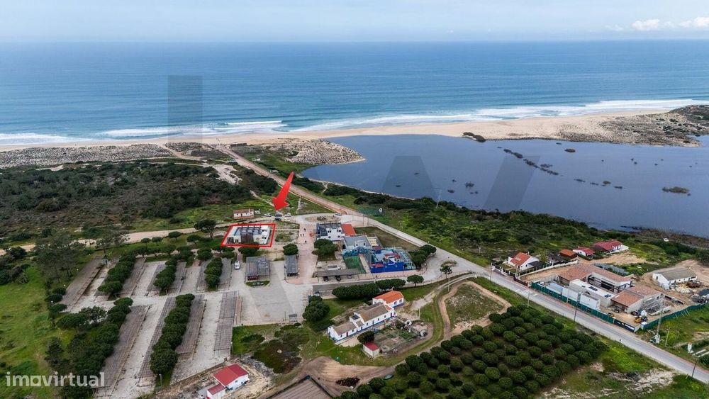 Oportunidade Única: Restaurante de Praia Exclusivo à Venda em Melides!