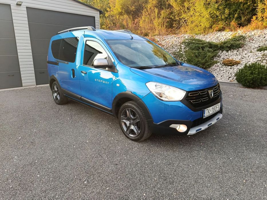 Dacia Dokker STEPWAY LIFT Navi_Skóra_Tempomat_PDC_Bluetooth_SUPER STAN