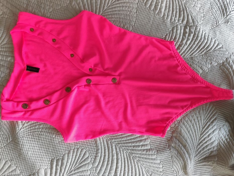 Body prążkowane z napami Ginger Neon Pink