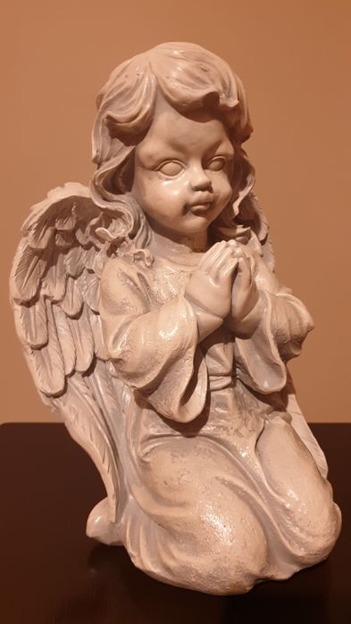 Anioł z gipsu - duża figurka