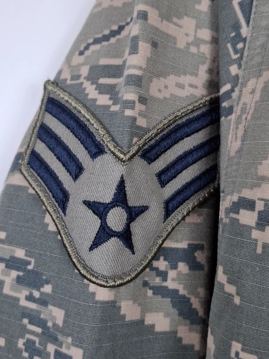 US Air Force ABU Kurtka Wojskowa Tiger Stripe 40R Oryginał USAF Naszywki