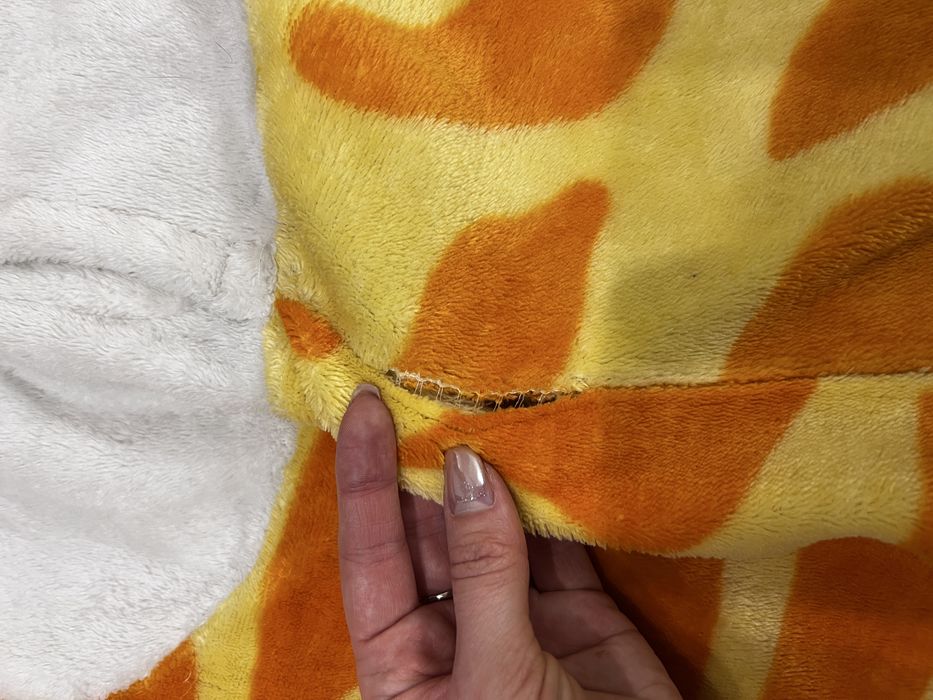 Тепле кігурумі жирафа