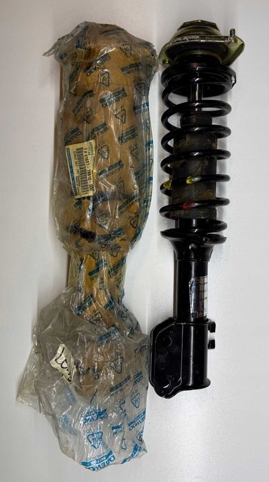 Amortyzatory mocowania sprężyn osłony poduszki kpl daewoo tico przód l+p