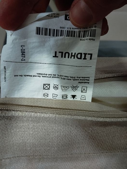 Sofá bege 2 lugares