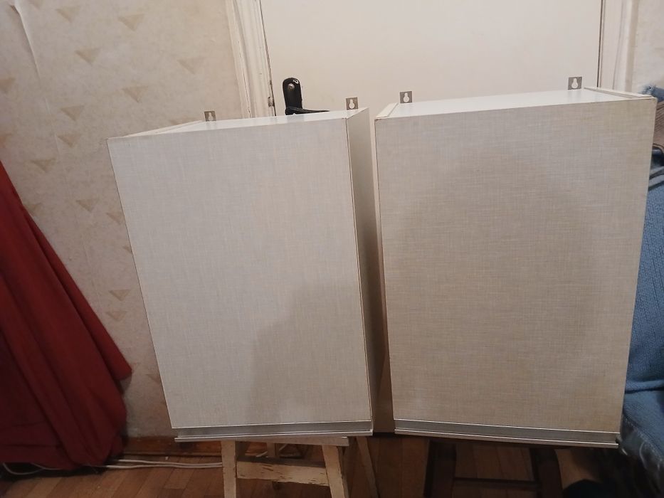 Шкафчик навесной