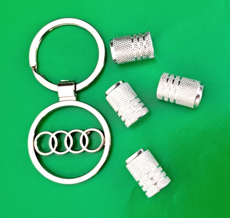 *NOWY* Breloczek AUDI + Nakrętki na wentyle srebrne komplet tuning
