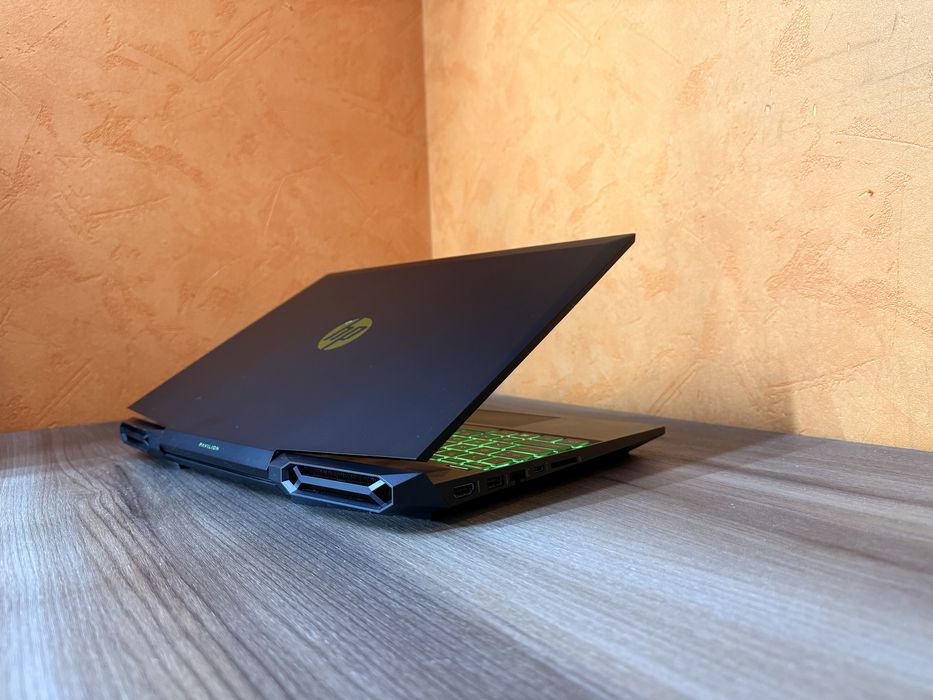 Бюджетний ігровий ноутбук HP Pavilion(i5-10300/16D4/GTX1650/15" 144hz)