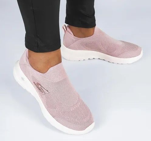 Сліпони жіночі Skechers р.39