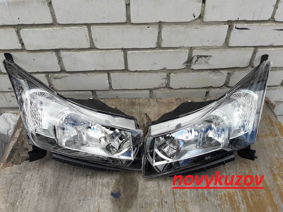 Бампер передний на Chevrolet Cruze  Шевроле Круз