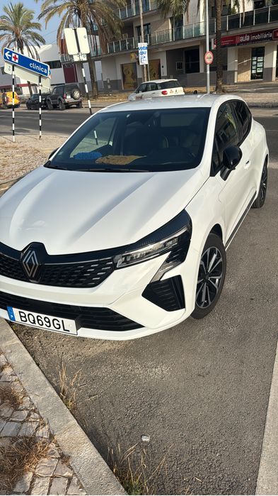 Renault clio 1.0 Tce techno bi-fuel — photo 3