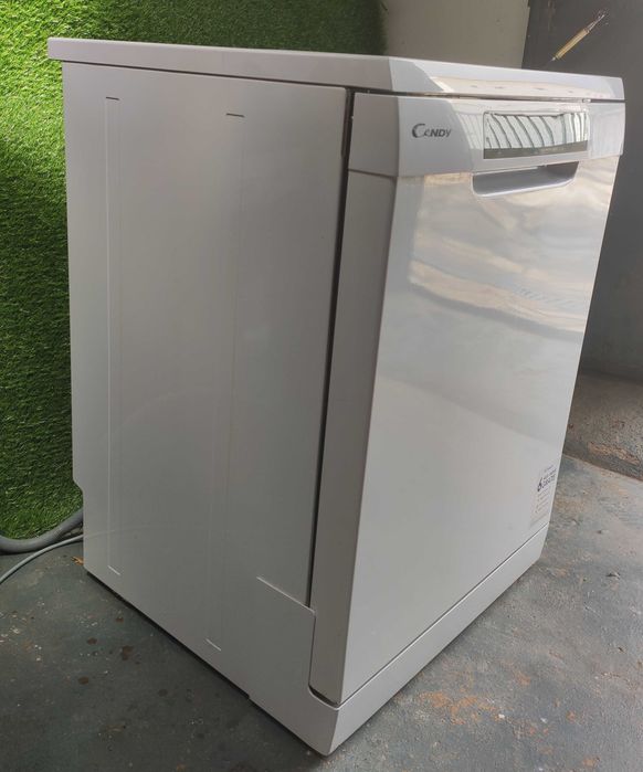 Máquina de lavar loiça Candy
