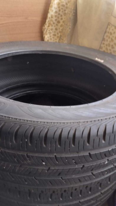 Гума 215/55 R18 continental