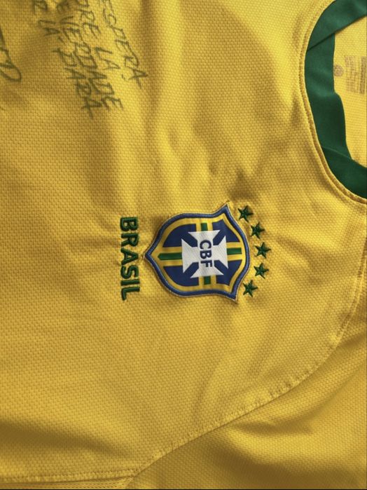 Camisa do brasil autografada do marcelo