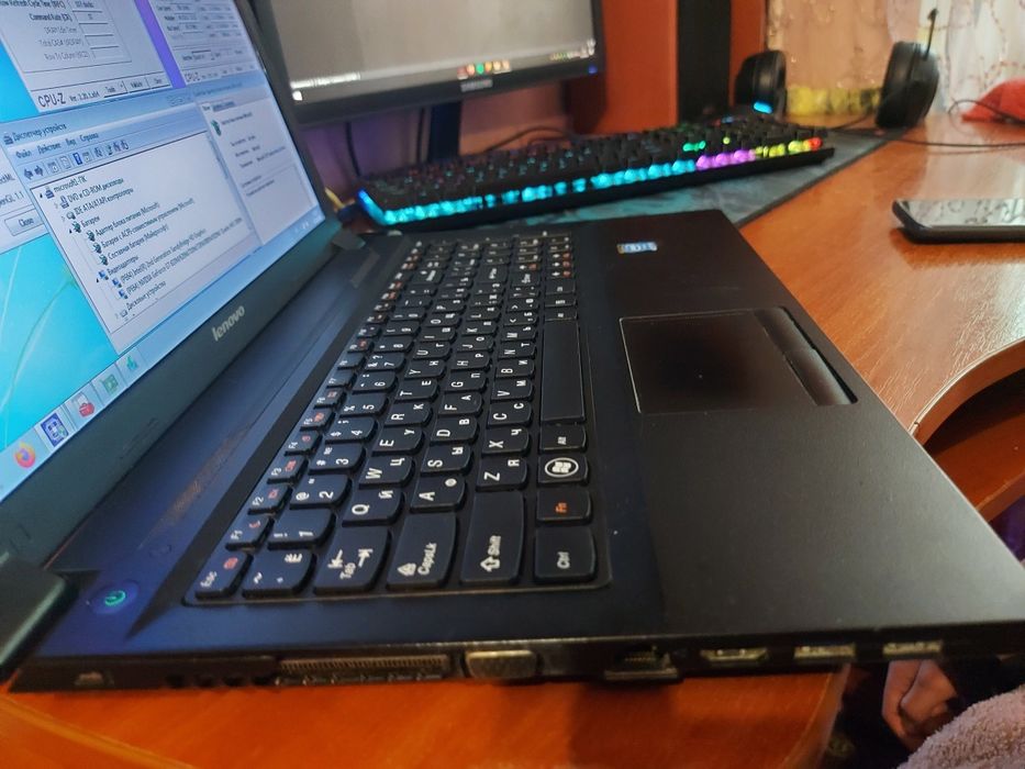 Ноутбук Lenovo B 590. Рабочий.