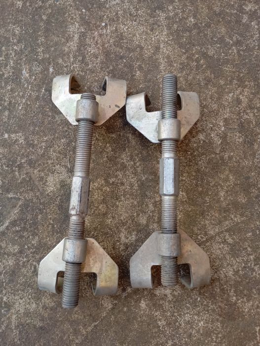 Сйомник, стяжка для пружин автомобіля