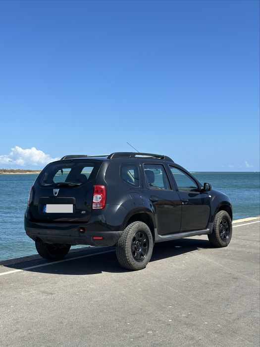 Dacia Duster — fotografia 2
