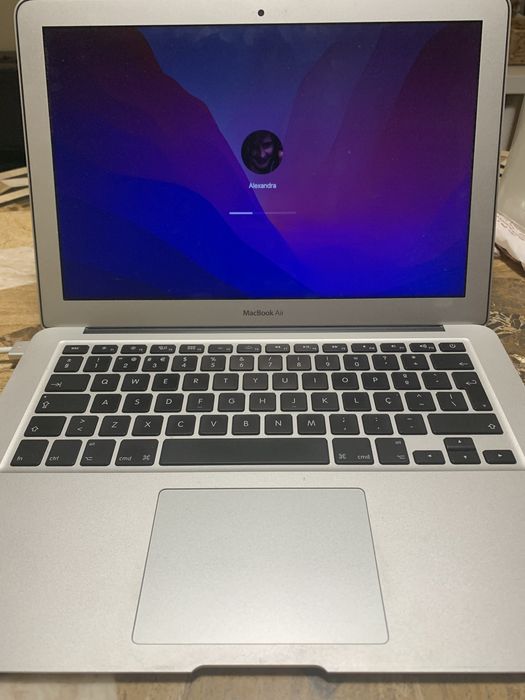 Macbook air 13 otimo estado
