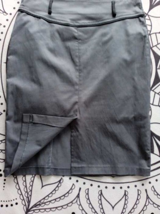 Grafitowa spódnica elegancka rozmiar M